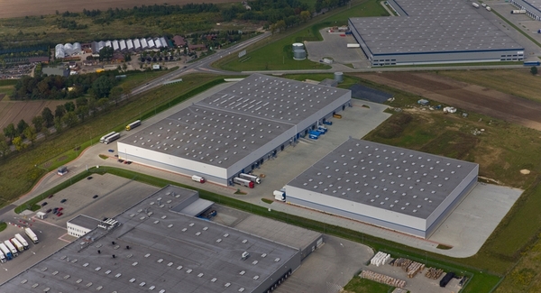 warehouse diamond business park strykow 3441 600x325