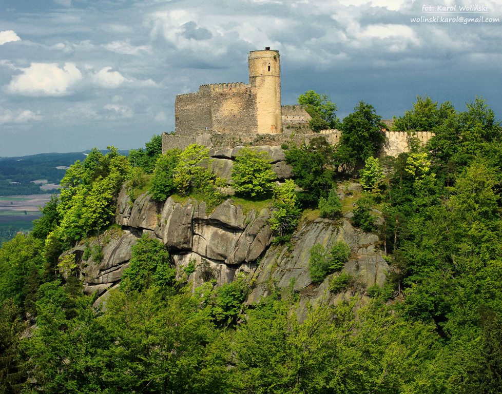 ZAMEK CHOJNIK A.KAROL SOBOL